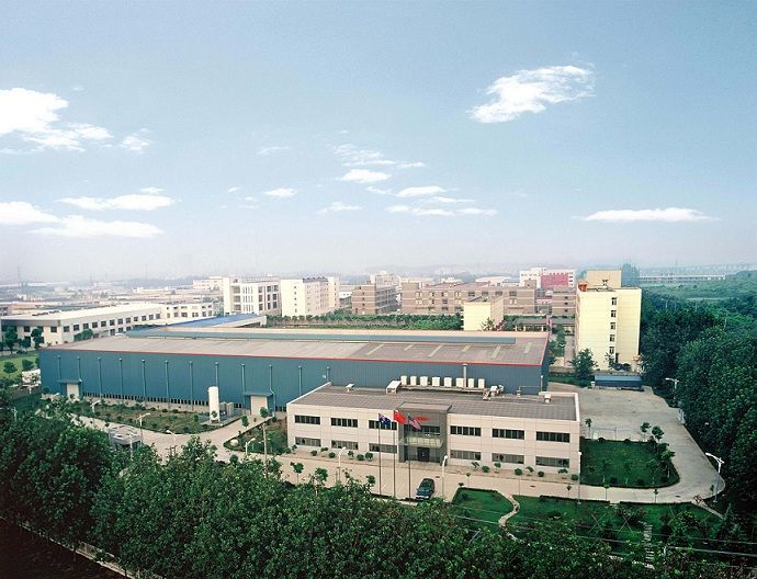 南京瑞控機(jī)械彩鋼瓦屋面防水工程【尤卉防水】