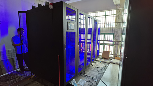 iWit uses in Luoding Experimental Middle School project - INVt Power