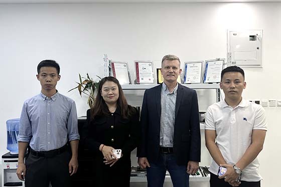 Customers visit the company Customers visit the company