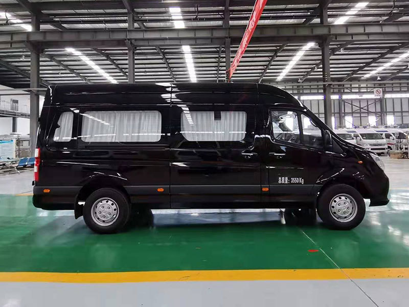 圖雅諾殯儀車