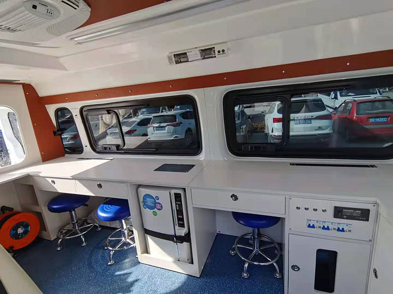 核酸車