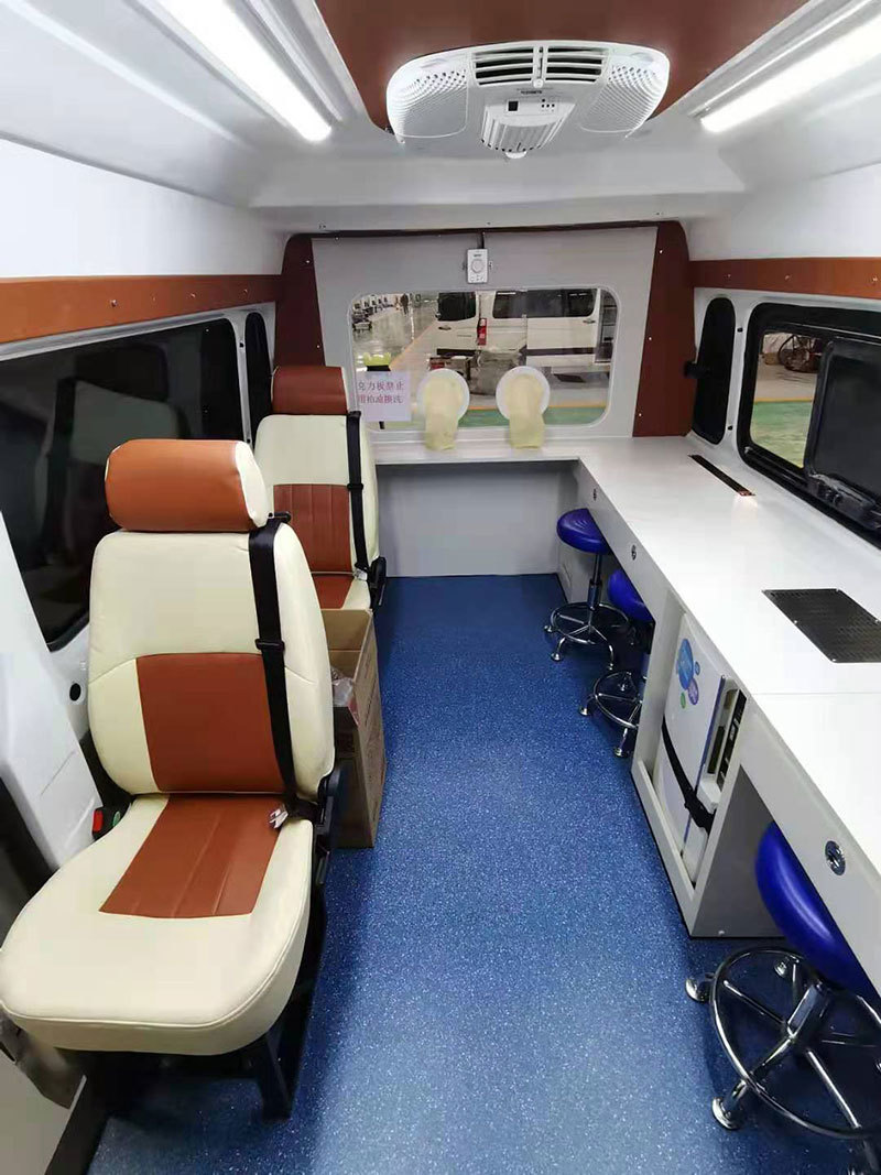 核酸車