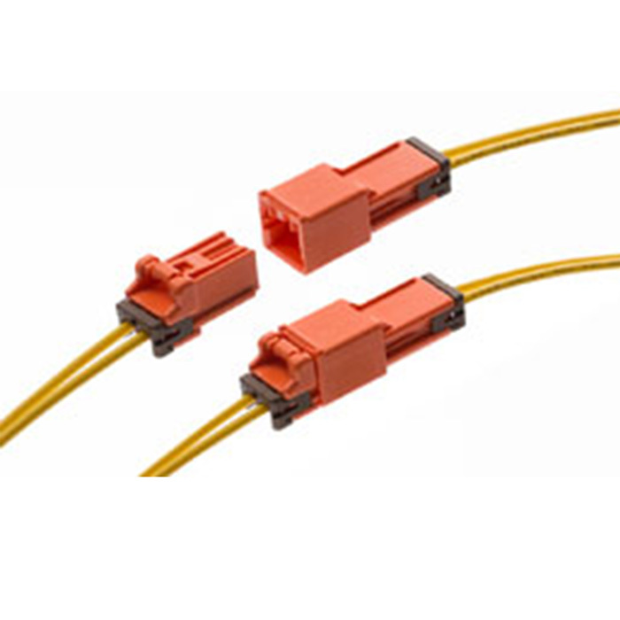 CP 線對板和線對線連接器系統