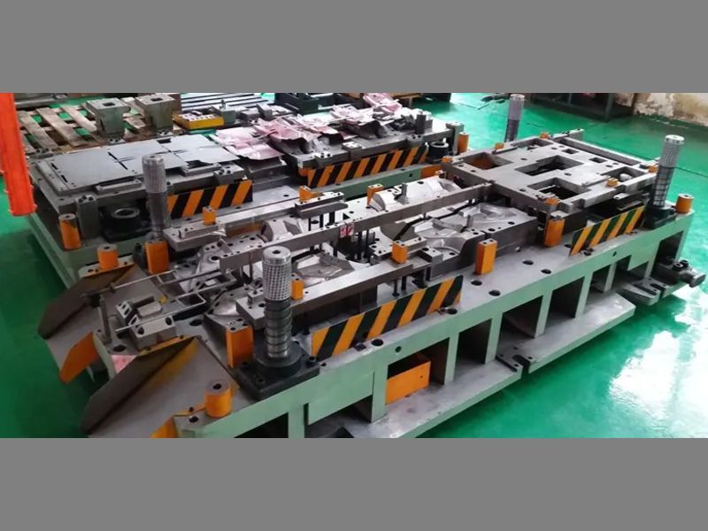 汽車模具