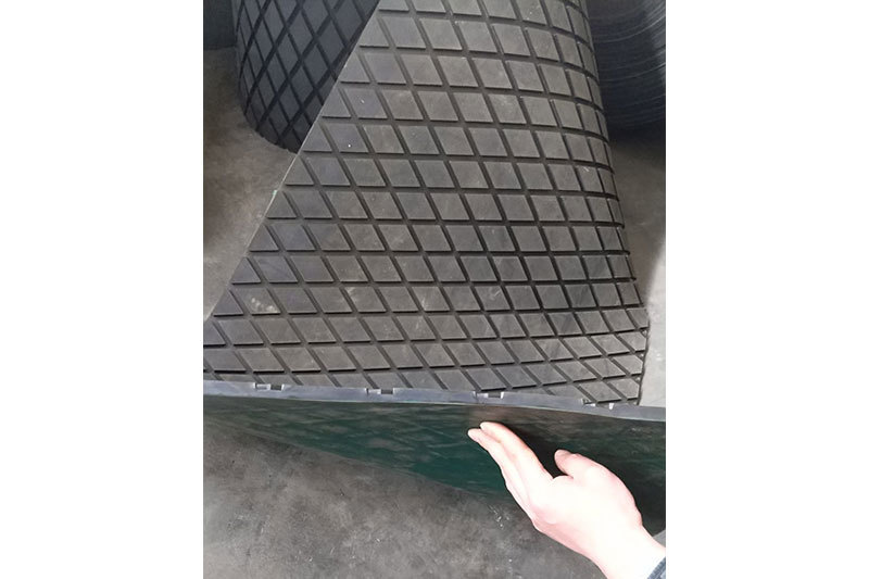 冷粘包膠