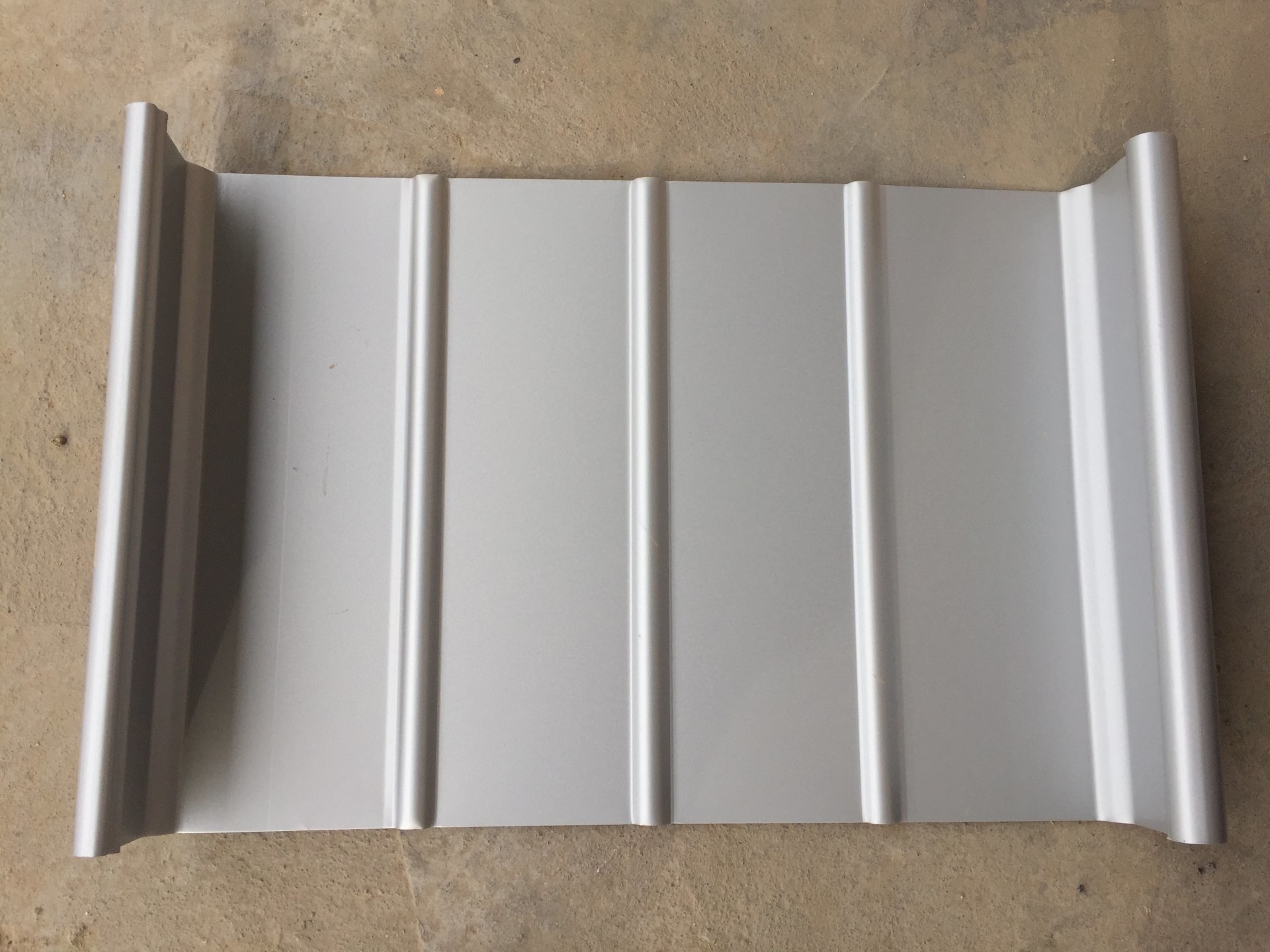 Fluorocarbon aluminum magnesium manganese plate