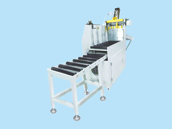 大罐自動成圓機 Big tank automatic roll forming machine