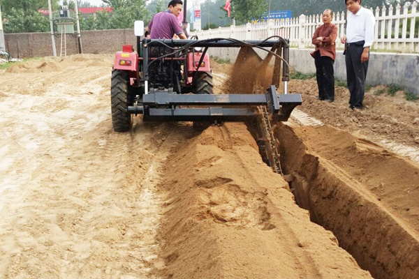 Paranoid Trenching Machine