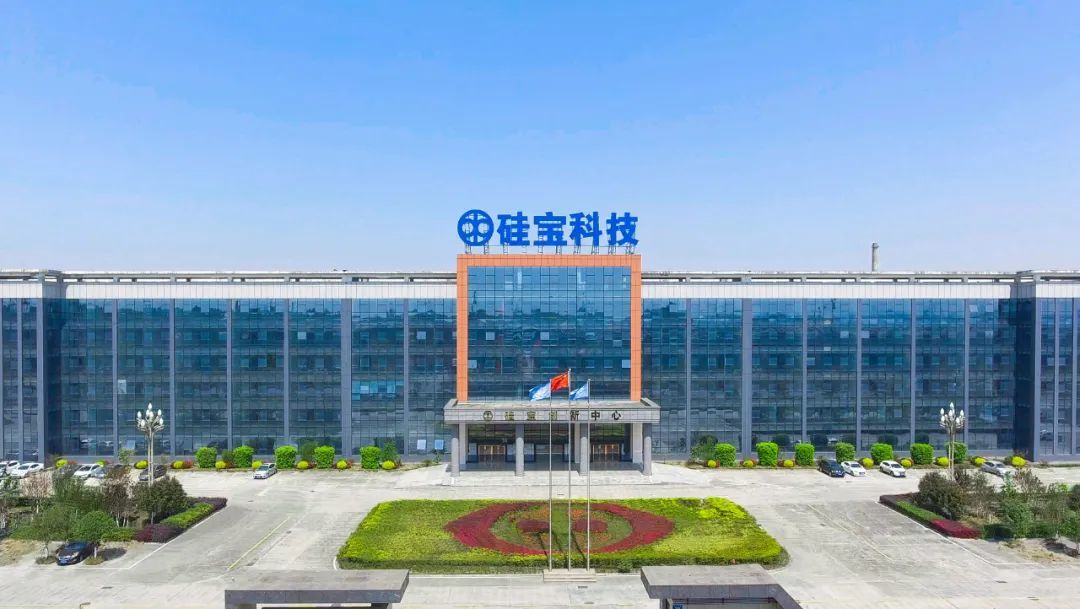 硅宝科技连续5年蝉联中国不动产“建筑密封胶供应商”榜单第一