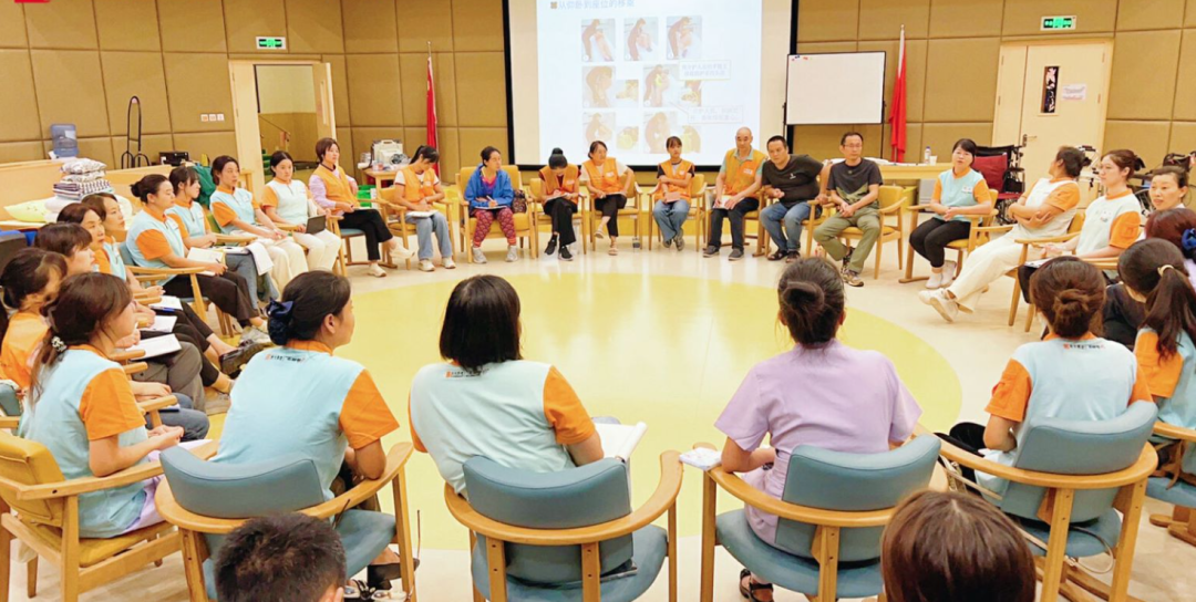 这一次，我们让青春养老人提前成为了“失能老人”