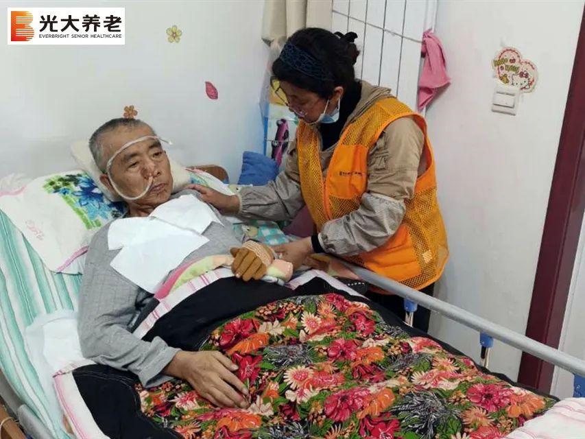 那个“37位老人闺女”的刘丽苹，只是追光者的一员