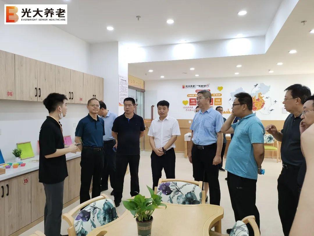 河南省鹤壁市淇县县委副书记陈晓杰等一行莅临伟德国际1946bv官网河南区域项目调研