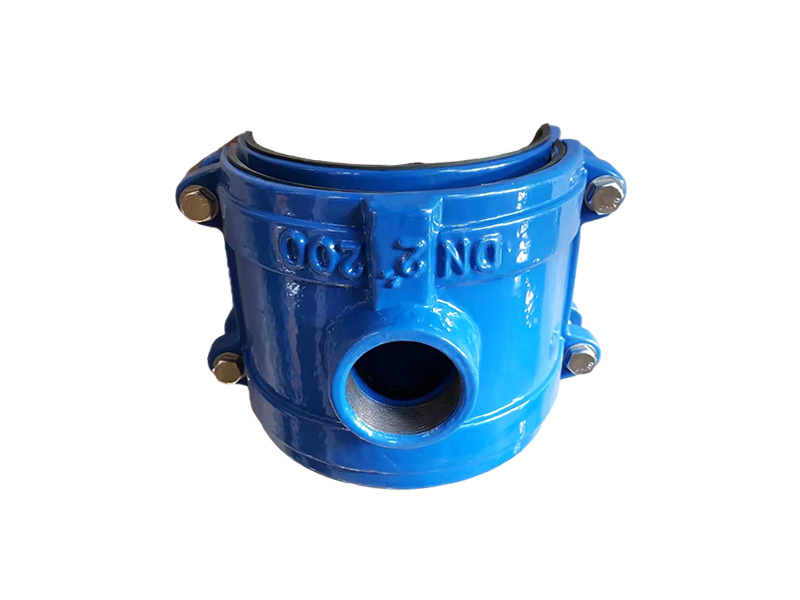 PVC pipe clamp