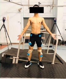 不同坡度中速跑对人体下肢三关节生物力学及做功模式的影响