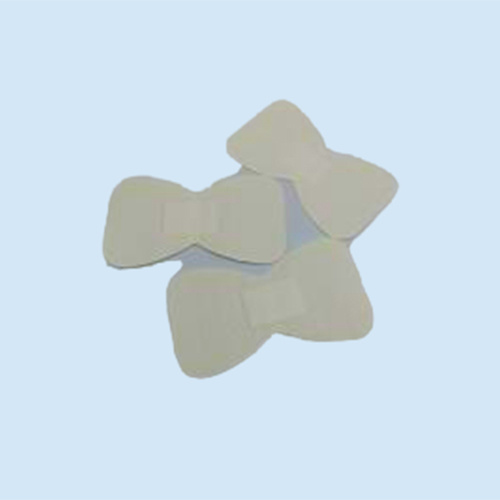 Non woven wound dressing with large butterfly shape/76x45mm