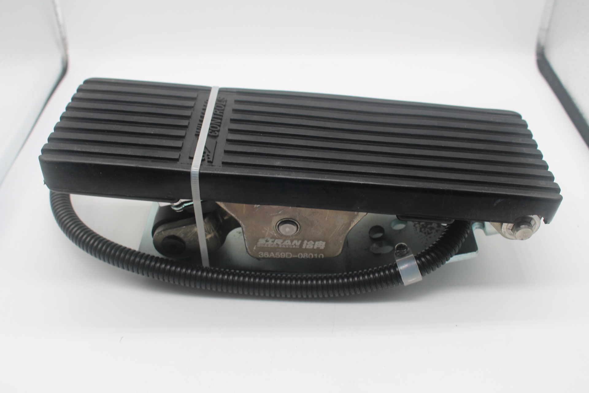 electronic accelerator pedal - Shi ran