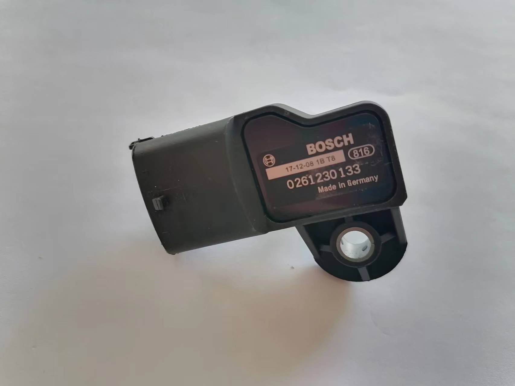 Intake pressure sensor-0261230133