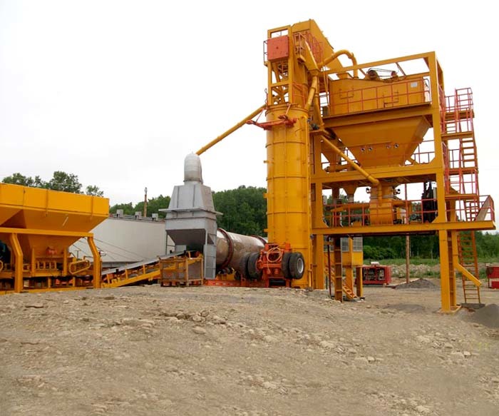 Mobile mixing plant