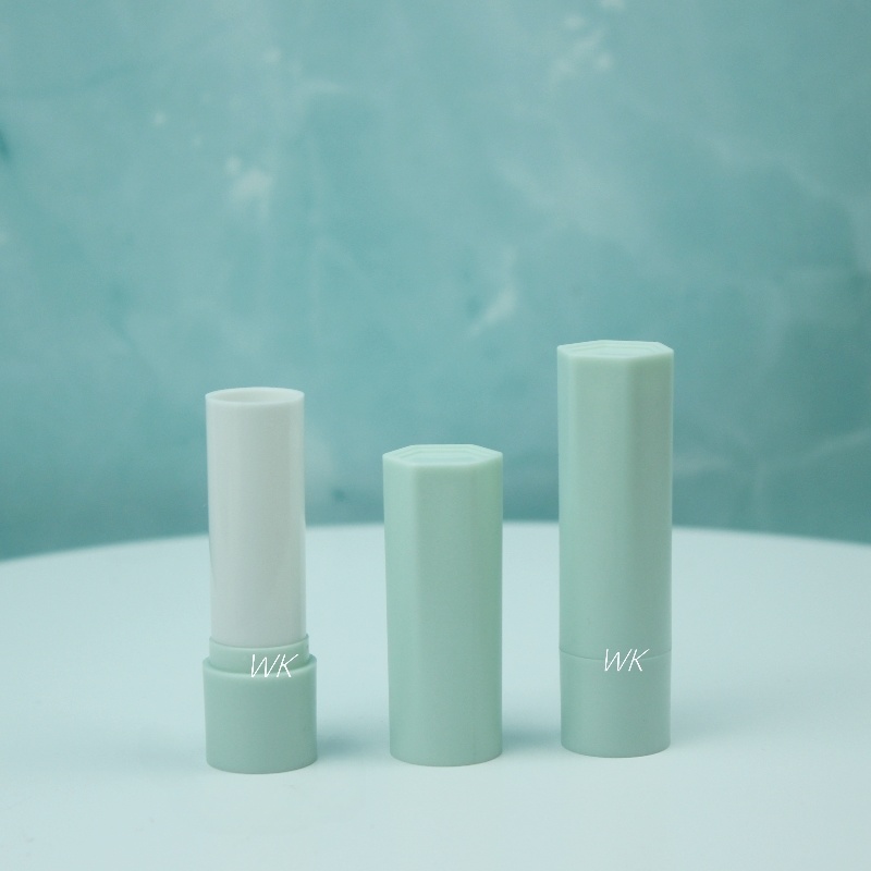 Wholesale China Wholesale Lip Balm Stick Tube and Practical Packaging Empty Lipstick Tube Lip Balm Tubes