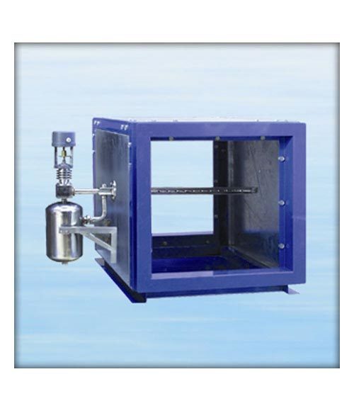 Blast pipe dry steam humidifier