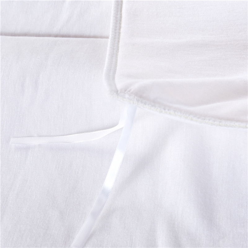 Ventilate pure white natural latex quilt