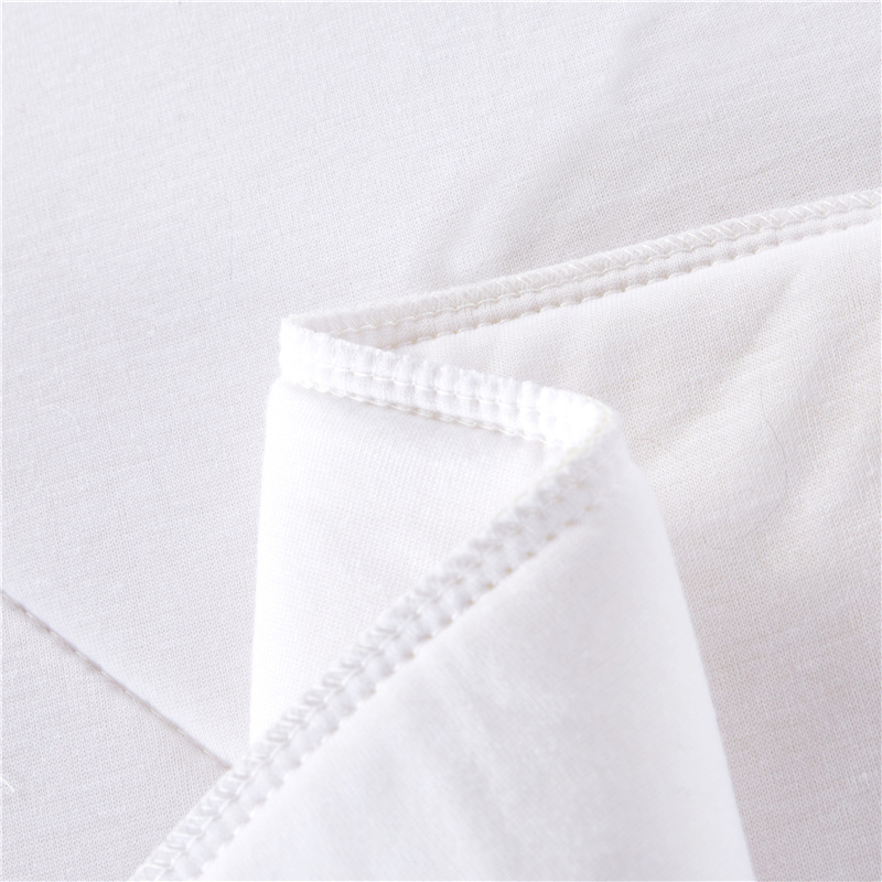 Ventilate pure white natural latex quilt