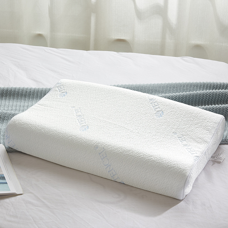 Natural contour latex pillow