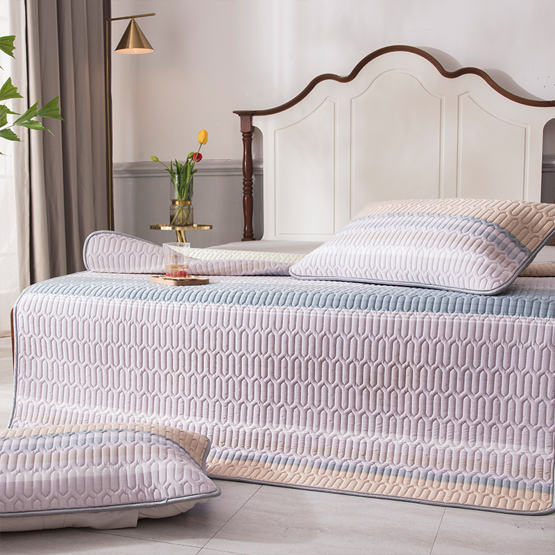 Elegant breathable sleeping cooling mattress