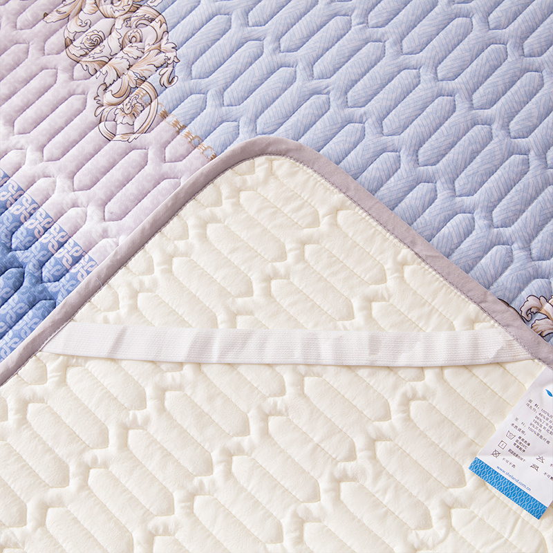 2020 Hot Sale Model Fabric Natural latex Filling summer cooling mattress