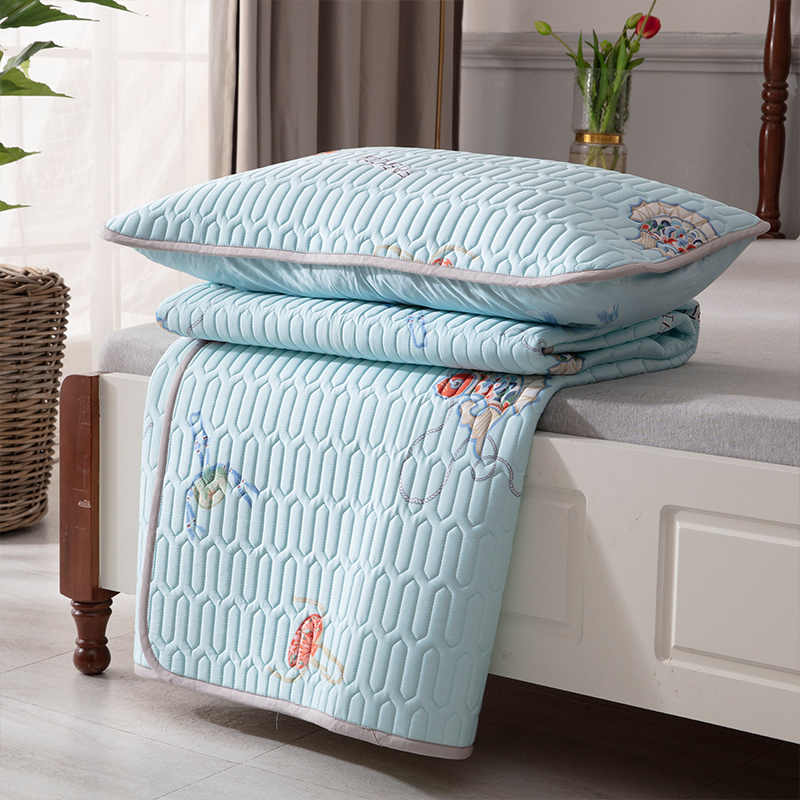 Fish Pattern Fabric Cooling Pad Summer Sleeping Natural Latex Mat