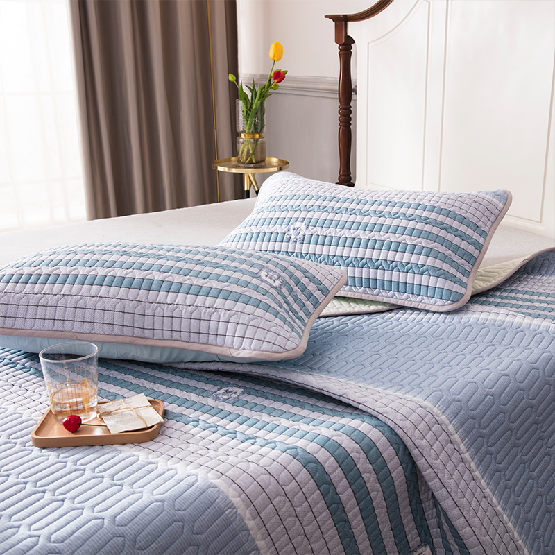 Comfort Breathable High Quality Natural Latex Sleeping Cooling Mattress