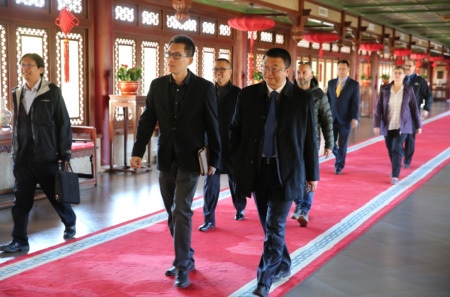 英国友好校到访京城学校