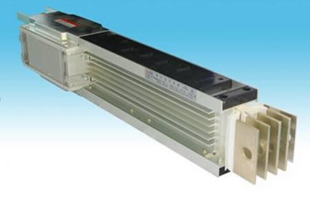 Metal enclosed busbar