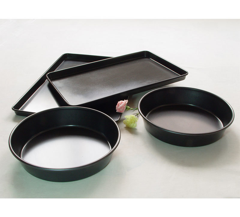 G04 4PC Baking Pan Set