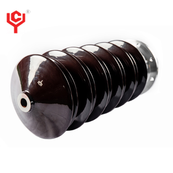 Flange-type transformer bushing
