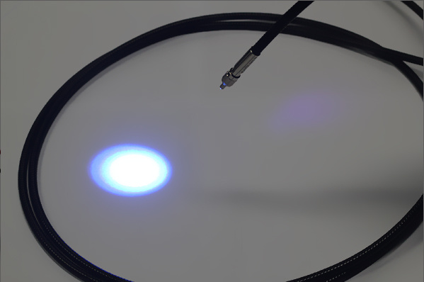 激光二极管（LD）聚焦通过耦合进光纤输出的光斑