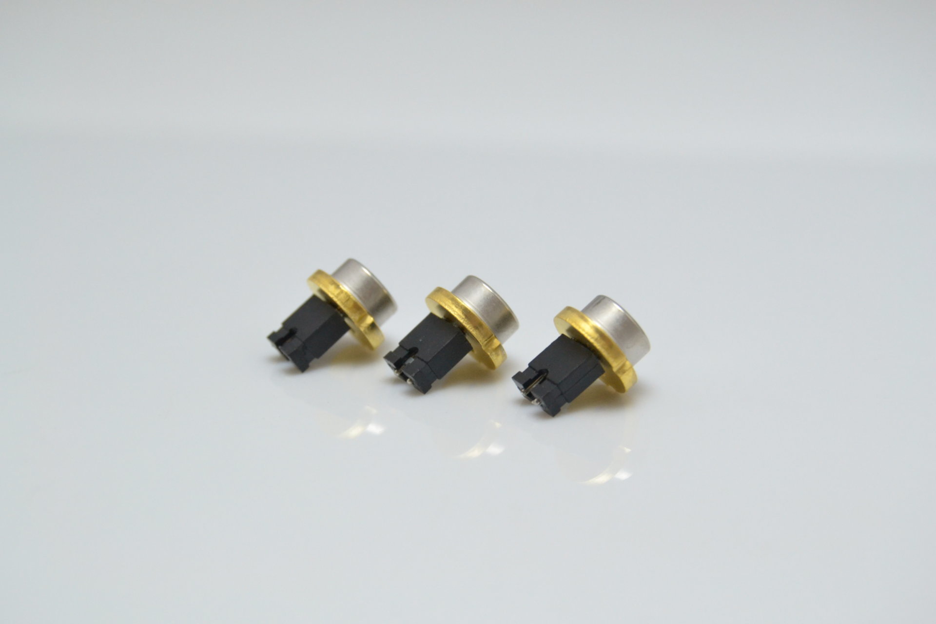 980nm500mw红外防伪激光二极管