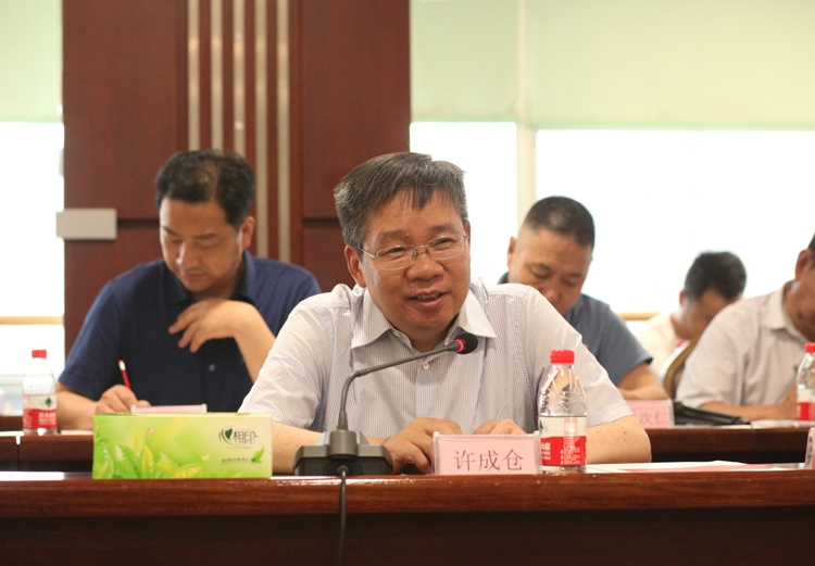 西藏自治区人大常委会副主任
