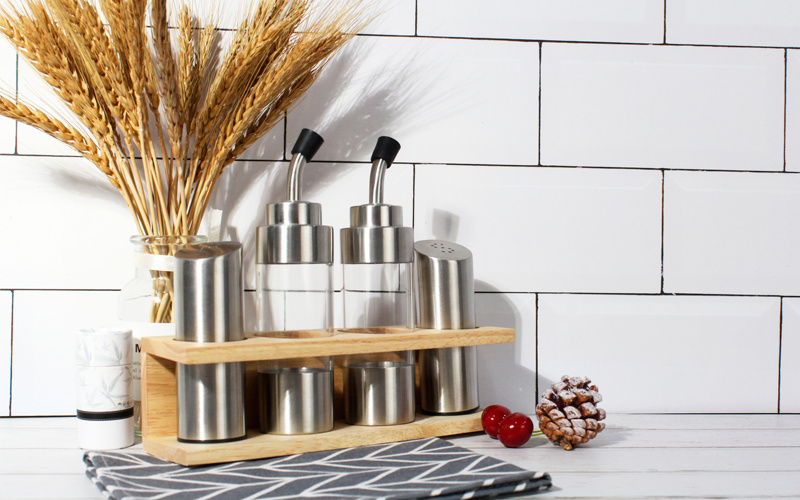 Kitchenware