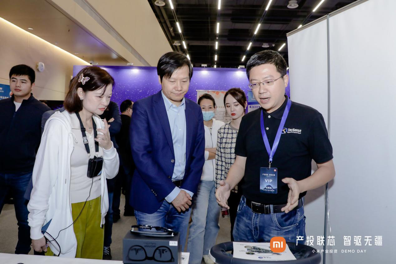 Xiaomi Lei Jun Live Experience! Confirmed the high sensitivity of titanium deep technology HMI pressure sensing module - 