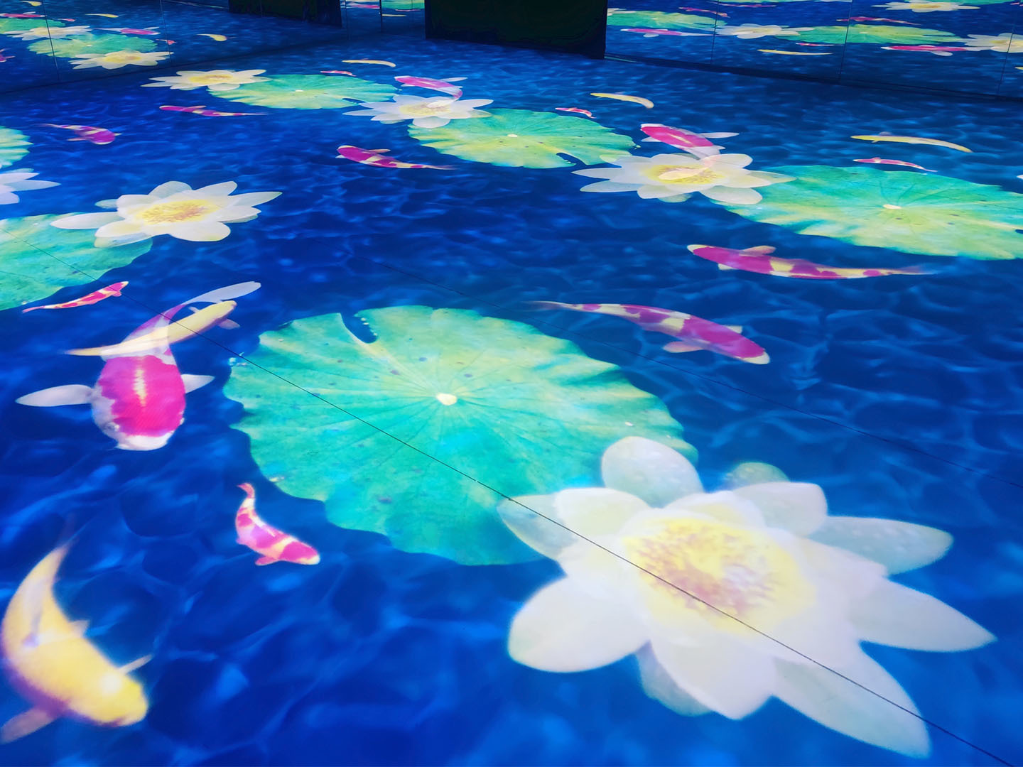 水紋燈投影燈展