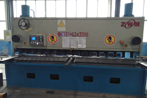 Manual sawing machine