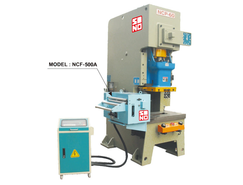 Electronic CNC roller feeder