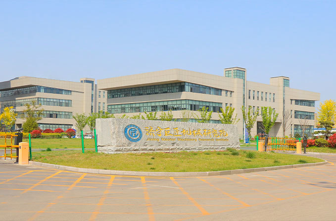 巨匠研发
