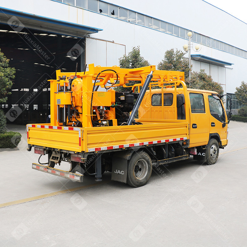 XYC-200 vehicle-mounted hydraulic water well drilling rig