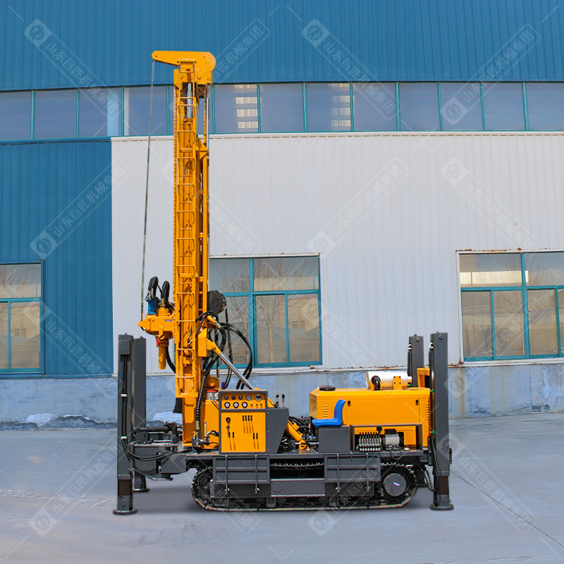 CJD-700 Crawler Pneumatic Water Well Drilling Rig