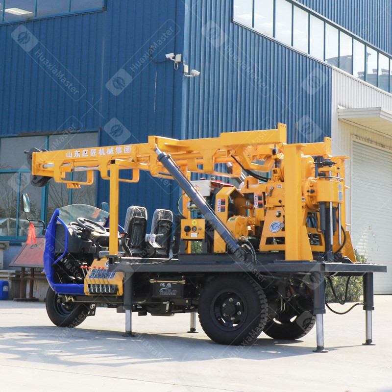 XYC-200A tricycle-mounted hydraulic core drilling rig
