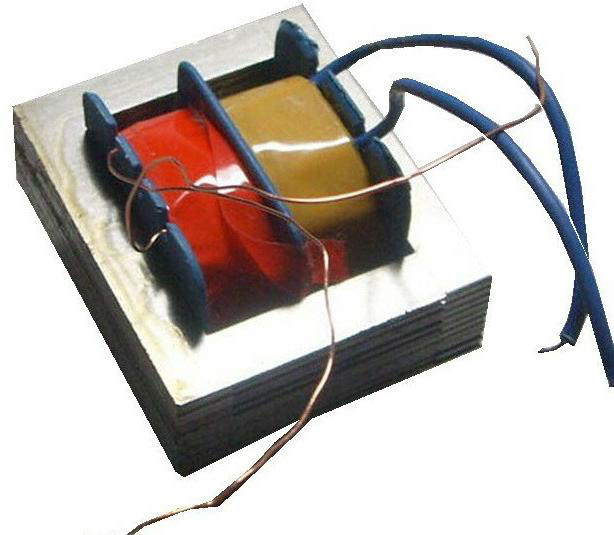 Low frequency transformer