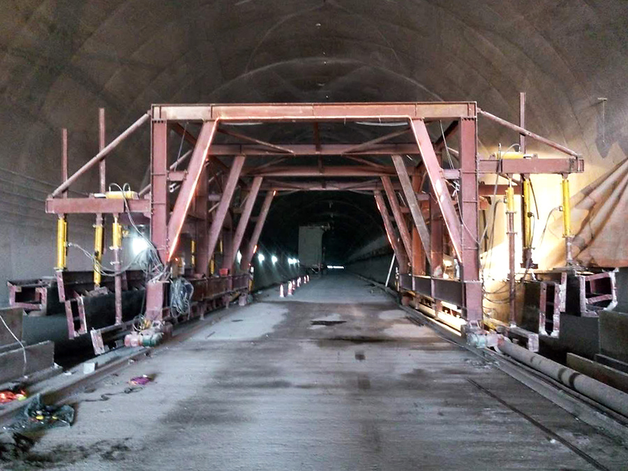 Filter cable trough trolley of China Railway Fourth Bureau