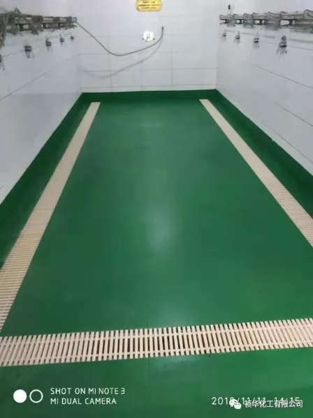 游泳池冲凉房瓷砖地板聚脲防滑涂层